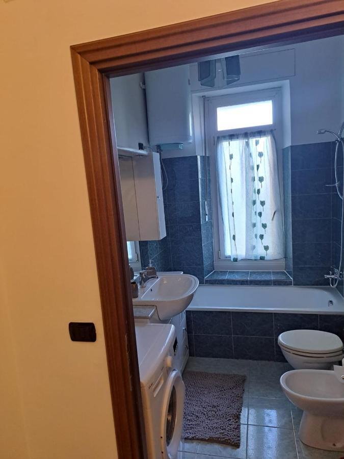 Apartment Metro-massaua *
