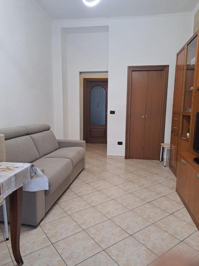 Metro-massaua Apartment *